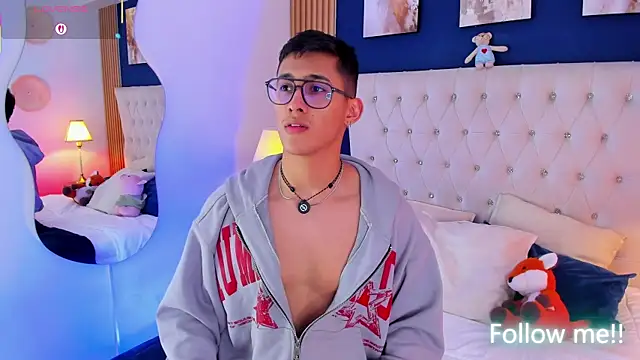 عرض كام SalvadorFit