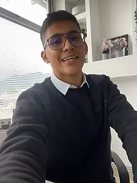 عرض كام SalvadorFit