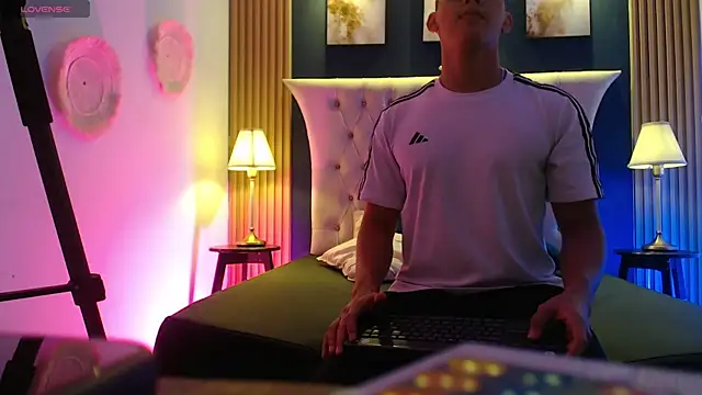 Sembang XXX Secara Langsung SalvadorFit