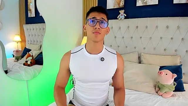 Show de webcam de SalvadorFit