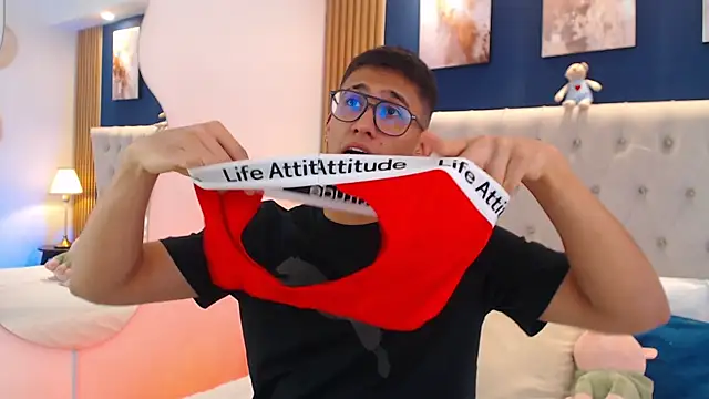 SalvadorFit Pertunjukan Webcam