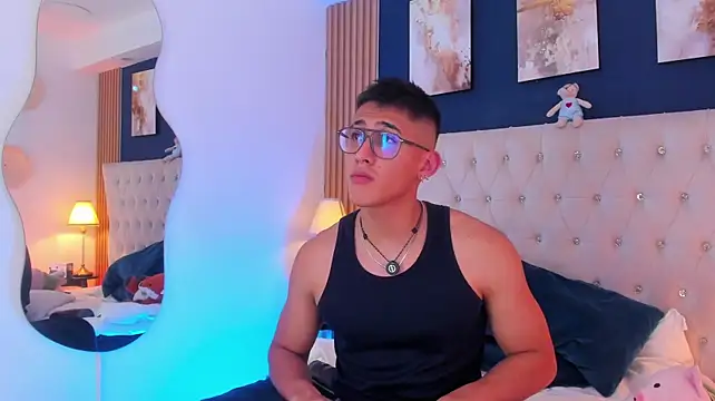 SalvadorFit Adlı Modelin Web Kamerası Şovu