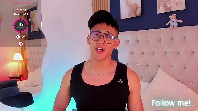 SalvadorFit's Webcam Show