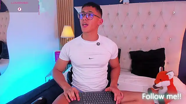SalvadorFit Pertunjukan Webcam