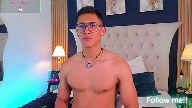 SalvadorFit Adlı Modelin Web Kamerası Şovu