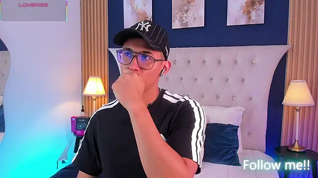 הופעת וובקאם של SalvadorFit