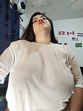LucyDiamonds1's Webcam Show