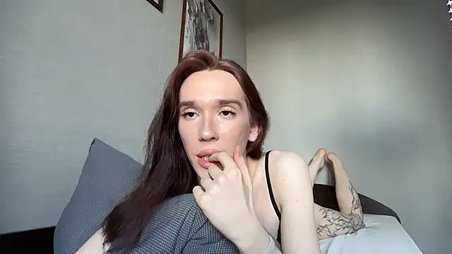 Show modela Valirae na web-kameri