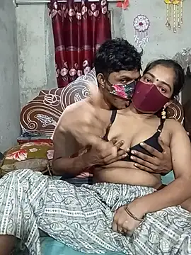 Cute_Couple59 Show Webcam