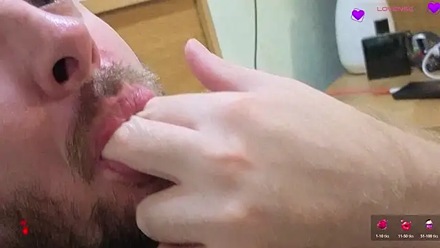 Astleitx's Webcam Show