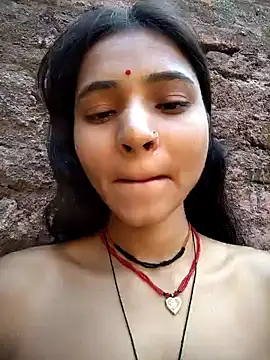 Show modela R_Roshni na web-kameri