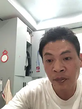 55-leo Show Webcam