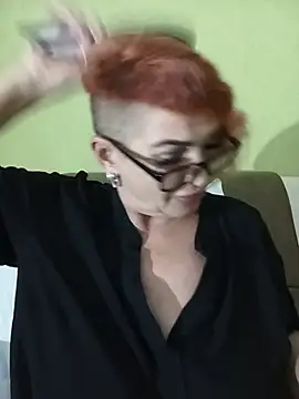 Alissa55552111 XXX чат на живо