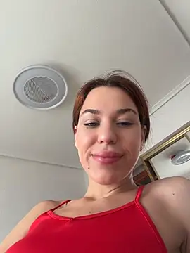 MollyXoXo Show in webcam