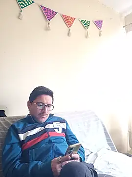 Show de Lionardovssf35 na webcam
