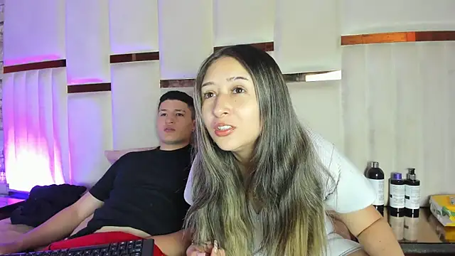 ANLLELOAndANGELAのウェブカメラショー