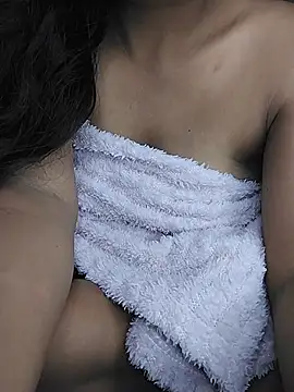 Karin_39 Adlı Modelin Web Kamerası Şovu