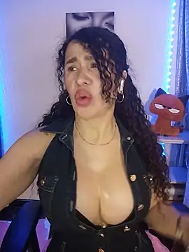 عرض كام Lina_444