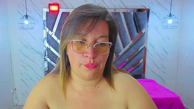 MaylinRosse_'s Live XXX Chat