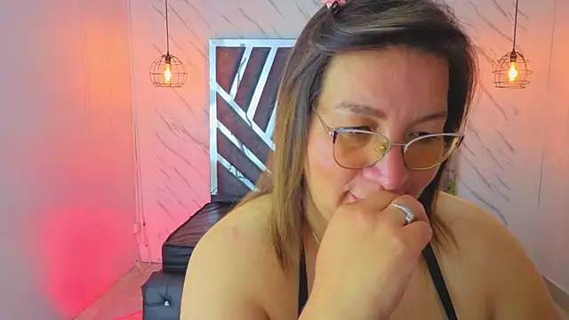MaylinRosse_'s Live XXX Chat