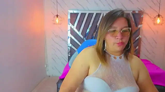 MaylinRosse_'s Live XXX Chat