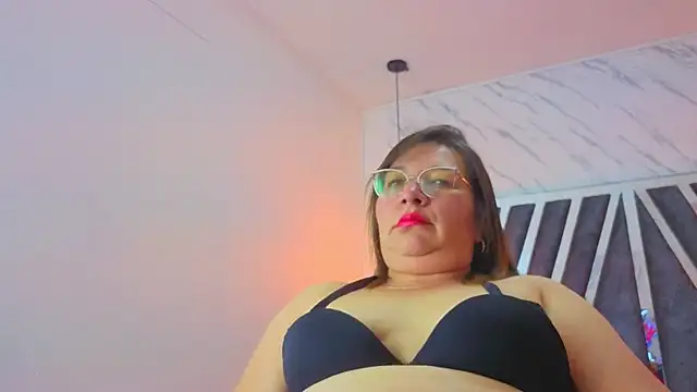 Chat XXX ao vivo de MaylinRosse_