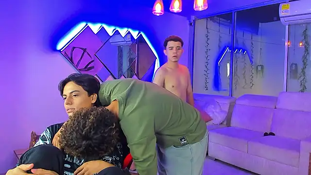 Houseofwarrios: вебкам-шоу