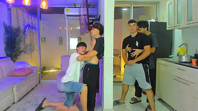 Houseofwarrios Show Webcam