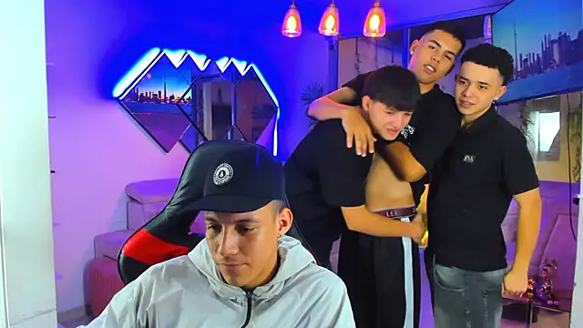 Houseofwarrios Webcam show