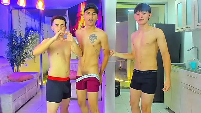 Houseofwarrios Show Webcam