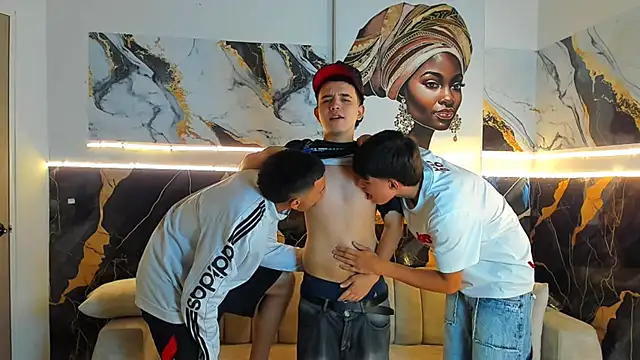 Houseofwarrios Webcam Show