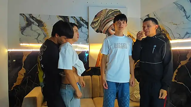 โชว์เว็บแคมของ Houseofwarrios