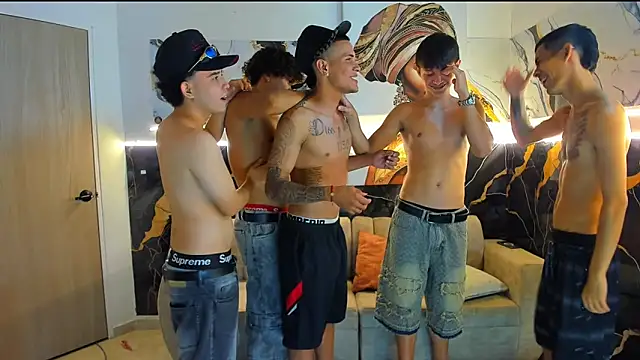 Houseofwarrios Webcam Show