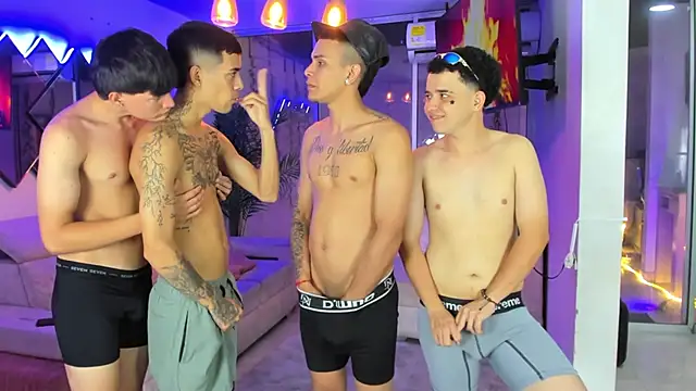 Show modela Houseofwarrios na web-kameri