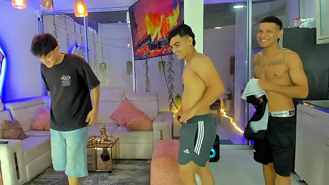 Houseofwarrios: вебкам-шоу