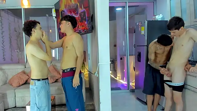 โชว์เว็บแคมของ Houseofwarrios