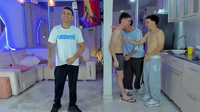 عرض كام Houseofwarrios