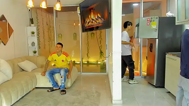 הופעת וובקאם של Houseofwarrios