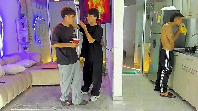 Webkamerová show Houseofwarrios