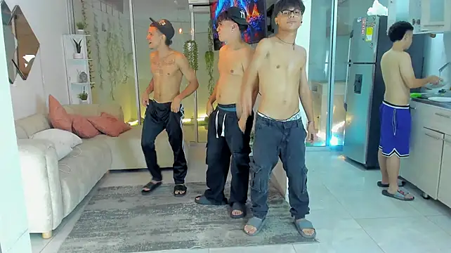 Houseofwarrios Webcam-Show