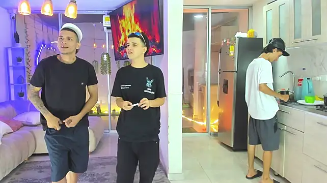 Вебкам-шоу Houseofwarrios