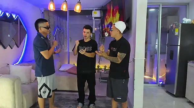 Houseofwarrios Webcam-Show