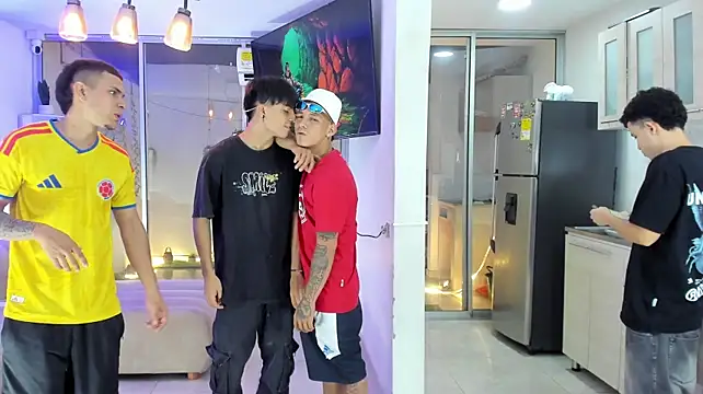 โชว์เว็บแคมของ Houseofwarrios