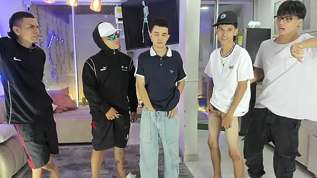 Houseofwarrios 网络视讯表演