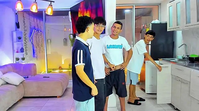 Houseofwarriosn Webbikameraesitys