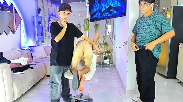 Houseofwarrios – webcam-show