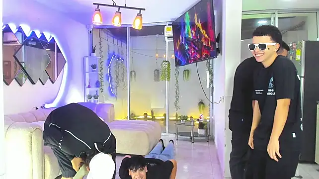 Houseofwarrios – webcam-show