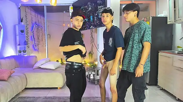 Houseofwarrios 网络视讯表演