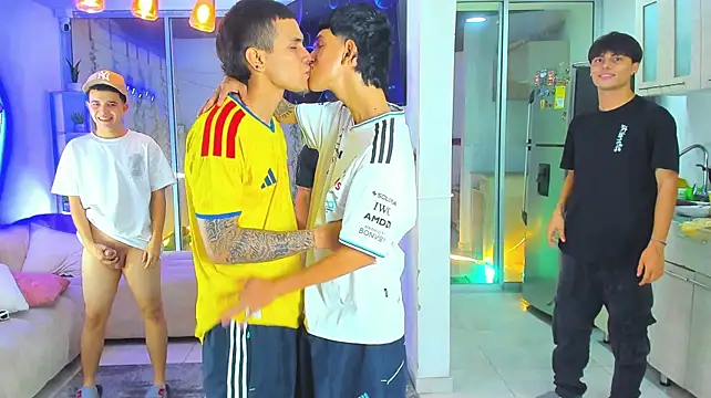 Show modela Houseofwarrios na web-kameri