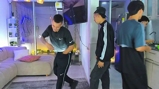 Webkamerová show Houseofwarrios